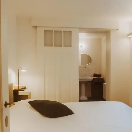 Tatil Evi Historical And Spacious Anais By Interhome